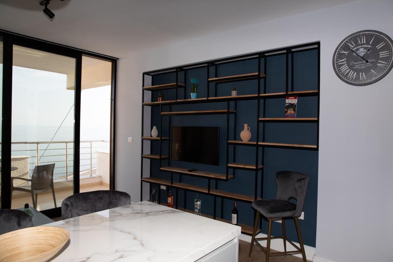 Apartment Martini Драч Екстериор снимка